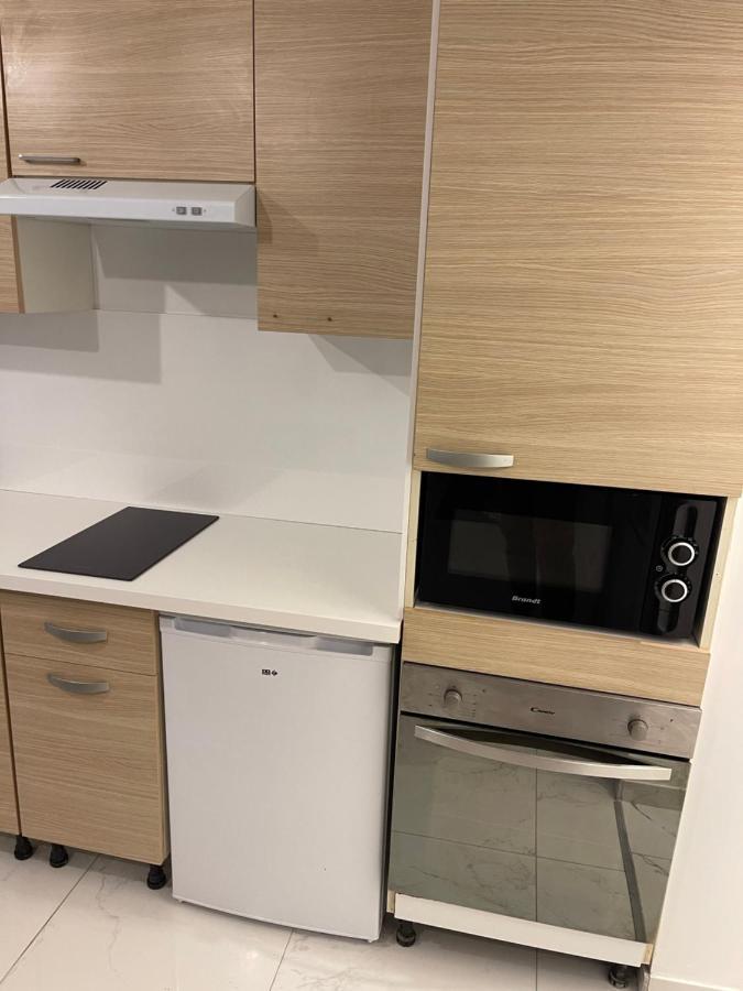 Maison Meublee Avec Parking ムーラン エクステリア 写真